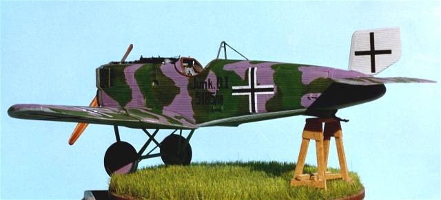 Stephen Lawson, Littleton CO, USA www.wwi-n-plastic.com www.aeroscale.co.uk