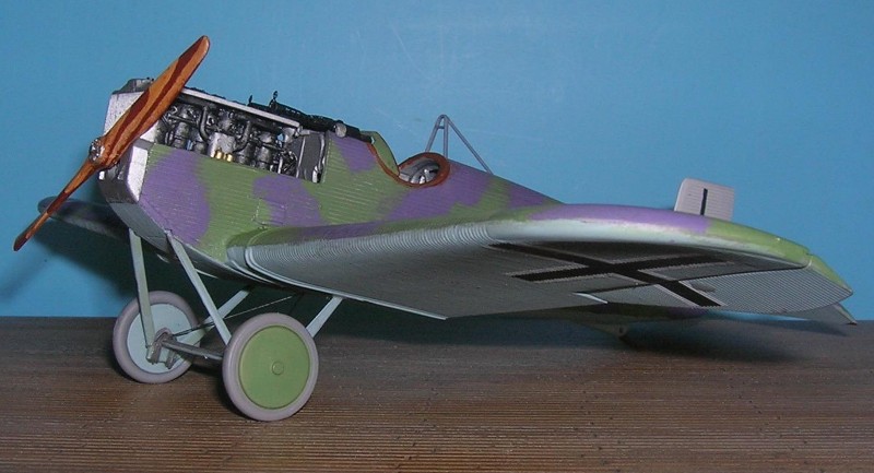 Stephen Lawson, Littleton CO, USA www.wwi-n-plastic.com www.aeroscale.co.uk